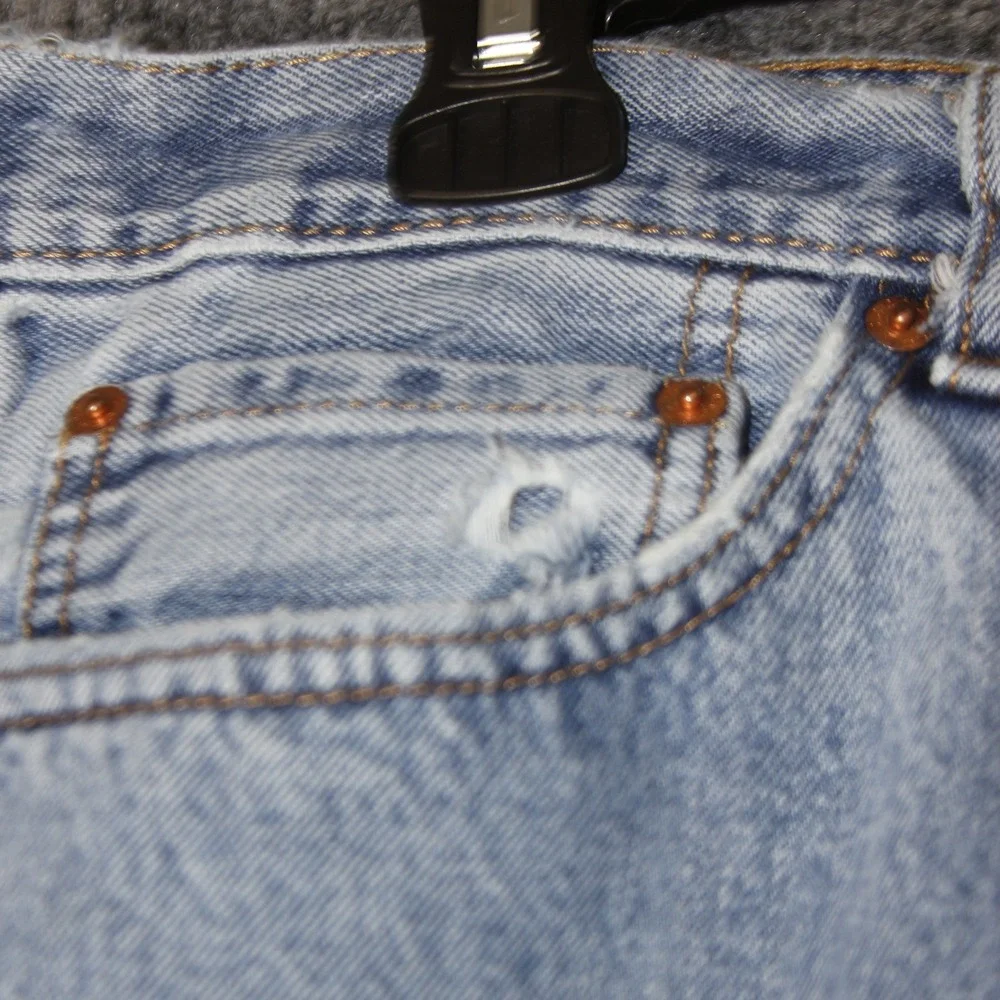 Levis 505 Straight Leg Jeans Mens 36 Light Wash Blue Denim‎ Distressed Utility
